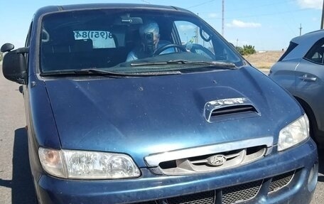 Hyundai H-1 II рестайлинг, 2001 год, 460 000 рублей, 2 фотография