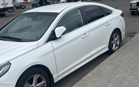 Hyundai Sonata VII, 2018 год, 1 100 000 рублей, 2 фотография