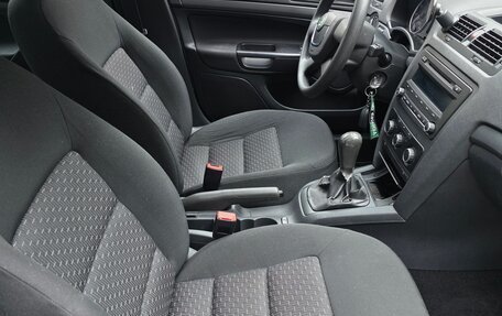 Skoda Octavia, 2010 год, 800 000 рублей, 8 фотография
