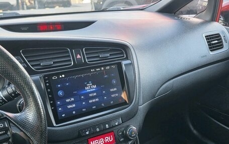 KIA cee'd GT II, 2014 год, 1 040 000 рублей, 20 фотография