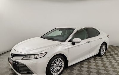 Toyota Camry, 2018 год, 2 990 000 рублей, 1 фотография