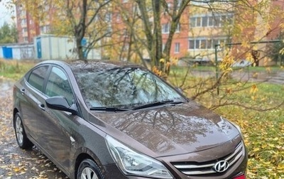 Hyundai Solaris II рестайлинг, 2015 год, 880 000 рублей, 1 фотография