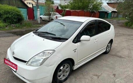 Toyota Prius, 2008 год, 590 000 рублей, 4 фотография
