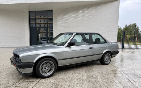 BMW 3 серия, 1989 год, 750 000 рублей, 9 фотография