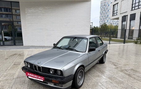 BMW 3 серия, 1989 год, 750 000 рублей, 3 фотография