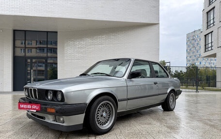 BMW 3 серия, 1989 год, 750 000 рублей, 8 фотография