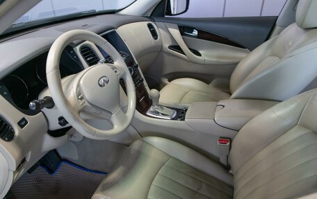 Infiniti QX50 I рестайлинг, 2014 год, 1 600 000 рублей, 9 фотография