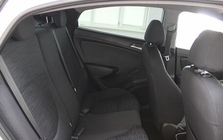 Hyundai Solaris II рестайлинг, 2014 год, 659 900 рублей, 11 фотография