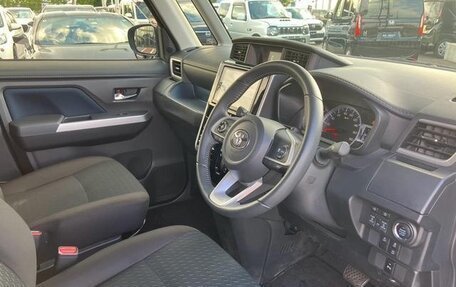 Toyota Roomy I, 2023 год, 970 000 рублей, 11 фотография