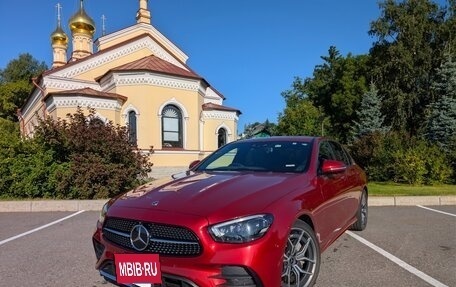 Mercedes-Benz E-Класс, 2022 год, 3 800 000 рублей, 6 фотография