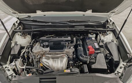 Toyota Camry, 2018 год, 2 990 000 рублей, 9 фотография