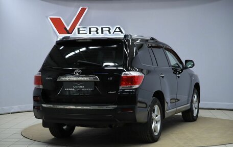 Toyota Highlander III, 2011 год, 1 630 000 рублей, 5 фотография