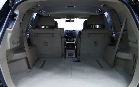 Toyota Highlander III, 2011 год, 1 630 000 рублей, 10 фотография