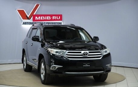 Toyota Highlander III, 2011 год, 1 630 000 рублей, 3 фотография