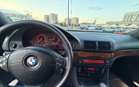 BMW 5 серия, 2001 год, 900 000 рублей, 12 фотография