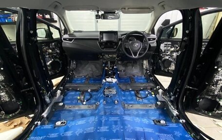 Toyota Corolla, 2021 год, 1 900 000 рублей, 8 фотография