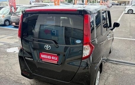 Toyota Roomy I, 2022 год, 890 000 рублей, 6 фотография