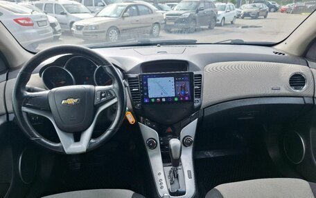 Chevrolet Cruze II, 2011 год, 333 000 рублей, 16 фотография