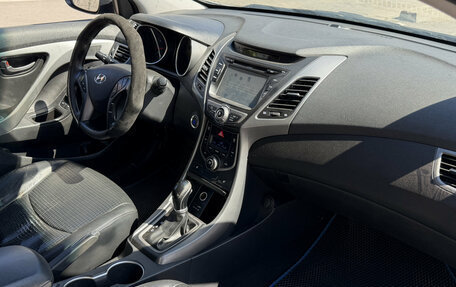 Hyundai Avante, 2014 год, 1 000 000 рублей, 8 фотография