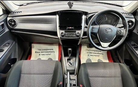 Toyota Corolla, 2018 год, 1 300 000 рублей, 5 фотография
