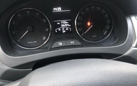 Skoda Rapid I, 2014 год, 1 170 000 рублей, 6 фотография