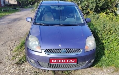 Ford Fiesta, 2008 год, 385 000 рублей, 1 фотография
