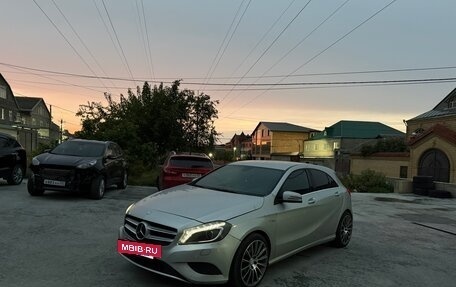 Mercedes-Benz A-Класс, 2013 год, 985 000 рублей, 4 фотография