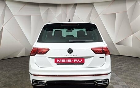 Volkswagen Tiguan II, 2020 год, 3 680 000 рублей, 8 фотография