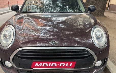 MINI Clubman, 2018 год, 1 650 000 рублей, 2 фотография