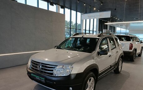 Renault Duster I рестайлинг, 2014 год, 795 000 рублей, 3 фотография