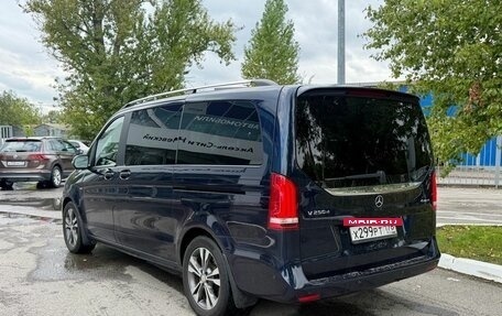 Mercedes-Benz V-Класс, 2017 год, 2 990 000 рублей, 9 фотография