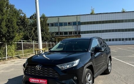 Toyota RAV4, 2022 год, 3 750 000 рублей, 1 фотография