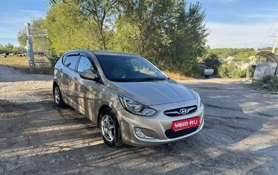 Hyundai Solaris II рестайлинг, 2011 год, 650 000 рублей, 1 фотография
