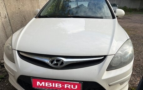 Hyundai i30 I, 2011 год, 300 000 рублей, 1 фотография