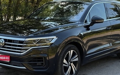 Volkswagen Touareg III, 2019 год, 5 250 000 рублей, 1 фотография