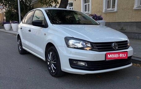Volkswagen Polo VI (EU Market), 2019 год, 1 290 000 рублей, 1 фотография