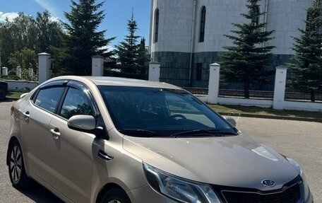 KIA Rio III рестайлинг, 2012 год, 900 000 рублей, 2 фотография