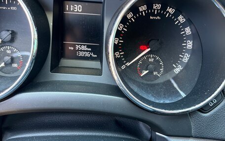 Skoda Yeti I рестайлинг, 2016 год, 1 399 000 рублей, 6 фотография