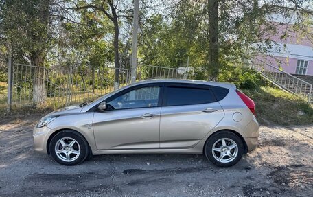 Hyundai Solaris II рестайлинг, 2011 год, 650 000 рублей, 7 фотография