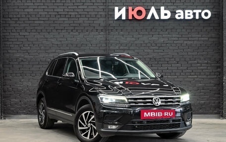 Volkswagen Tiguan II, 2018 год, 2 800 000 рублей, 4 фотография