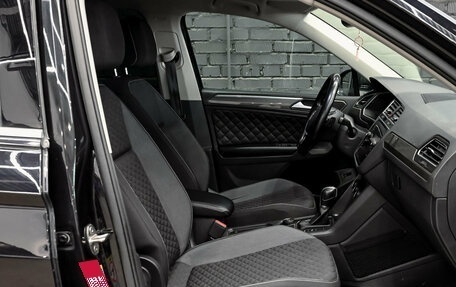 Volkswagen Tiguan II, 2018 год, 2 800 000 рублей, 12 фотография