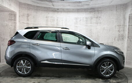 Renault Kaptur I рестайлинг, 2020 год, 1 798 000 рублей, 4 фотография