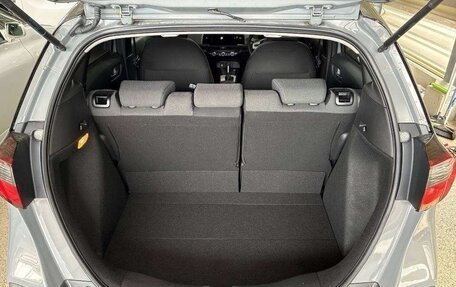 Honda Fit, 2024 год, 1 695 000 рублей, 5 фотография