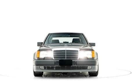 Mercedes-Benz W124, 1992 год, 11 300 000 рублей, 2 фотография