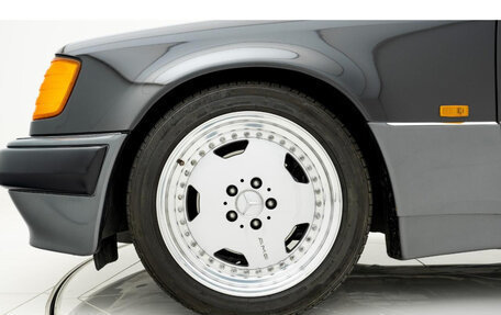 Mercedes-Benz W124, 1992 год, 11 300 000 рублей, 8 фотография