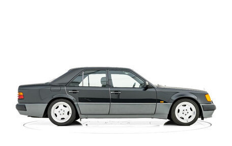 Mercedes-Benz W124, 1992 год, 11 300 000 рублей, 4 фотография