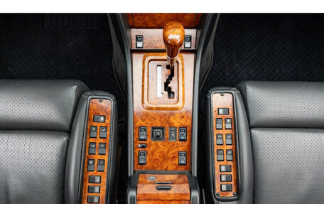 Mercedes-Benz W124, 1992 год, 11 300 000 рублей, 16 фотография