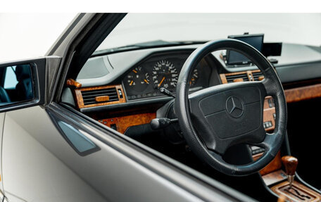 Mercedes-Benz W124, 1992 год, 11 300 000 рублей, 28 фотография
