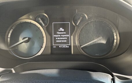 Toyota Land Cruiser Prado 150 рестайлинг 2, 2021 год, 6 500 000 рублей, 9 фотография