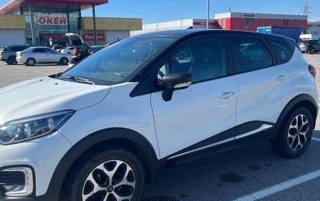 Renault Kaptur I рестайлинг, 2017 год, 1 350 000 рублей, 2 фотография